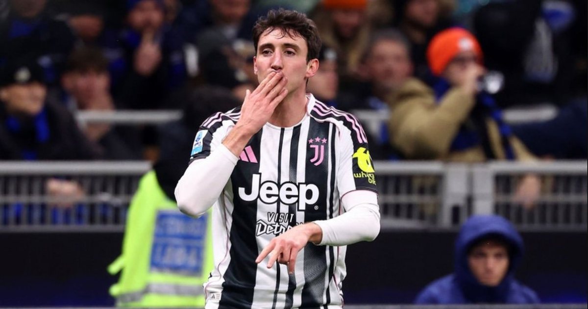 VIDEO  Gol dhe autogol  Cambiaso i bën të  gjitha  në Inter   Juventus  Ish i Milanit  shkatërron  ekuilibrat  mbyllet pjesa e parë