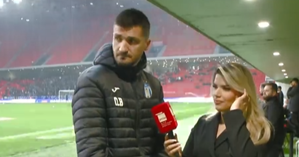 Drejtori Sportiv i bardhebluve  Omer Bunjaku  sms  kritikwve  Ku janw ata qw thanw Tirana ka mbaruar  Tani ata po   