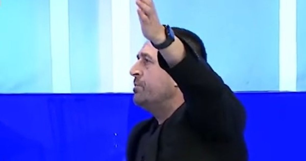  Jepte lekë për t u bërë trajner   Klodian Duro plas  bombën  kundër ish mbrojtësit të Vllaznisë