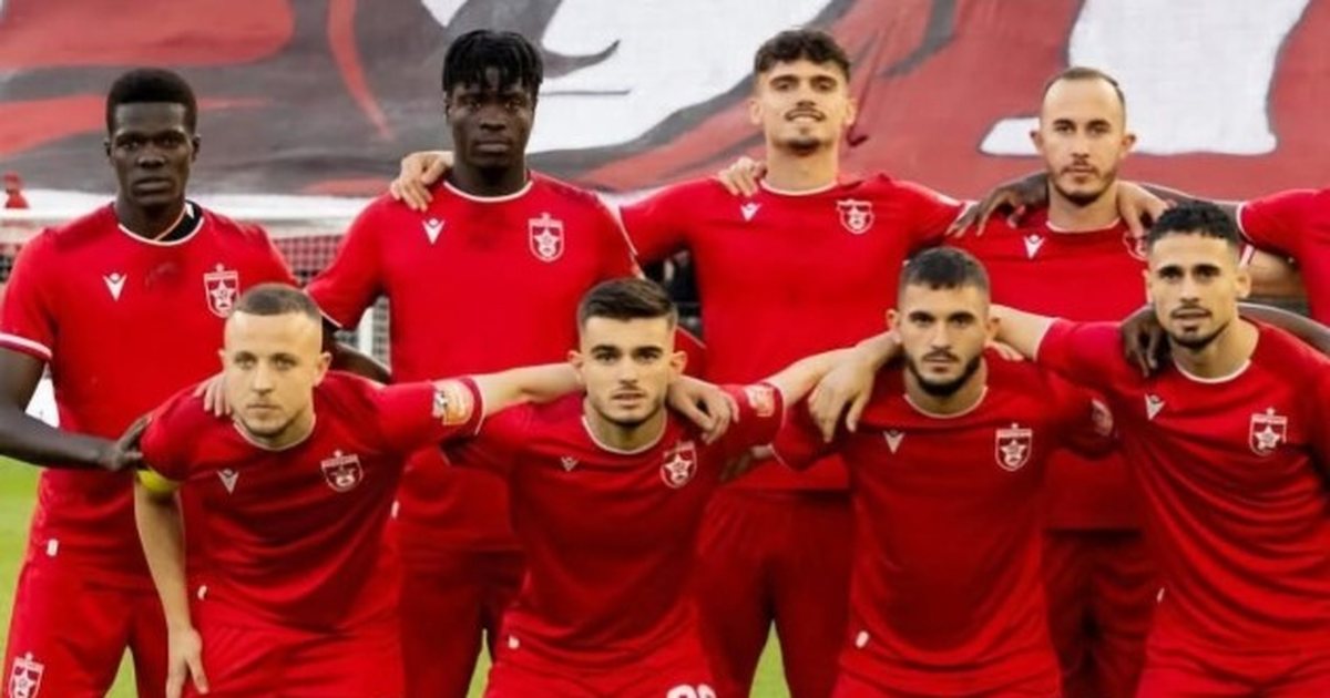 E BUJSHME  La  gjurmë  te Partizani dhe ka debutuar me Kombëtaren  sulmuesi shqiptar pranë kalimit te klubi elitar në Evropë