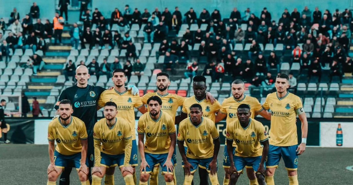 Qëndrim në Superiore apo  shtegtim  larg Shqipërisë   Lojtari 450 mijë eurosh i Elbasanit  përgatit  hapin final