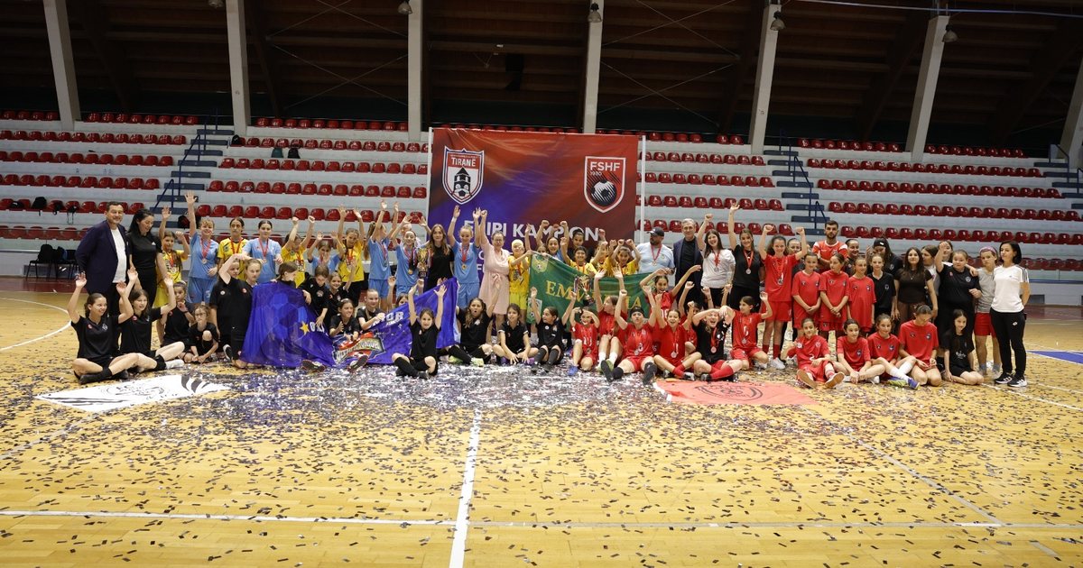 SHRF Tiranë organizon me sukses edicionin e parë të turneut të futsallit për vajzat U 13 dhe U 16