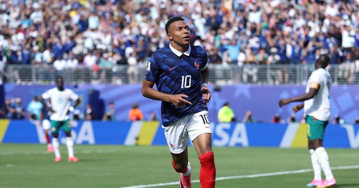  Rruga përpara do të jetë e gjatë  por ne jemi gati   Mbappe  kërcënon  në distancë rivalët