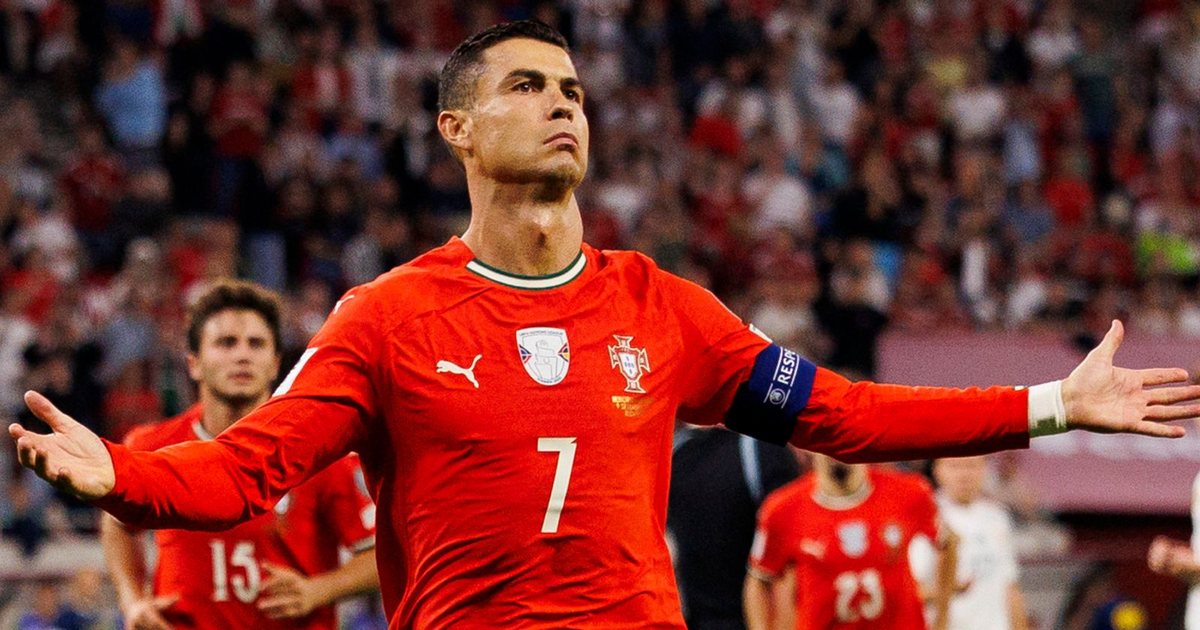 Ronaldo humb  orbitat  drejt golit  sulmuesi portugez nuk shënon që prej    1 viti