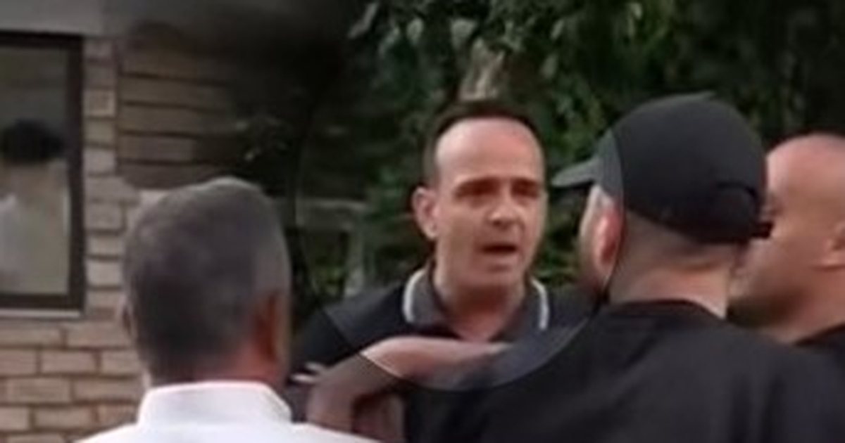  Ju q fsha rracën   del VIDEO ku arbitri i kampionatit shqiptar mbron Sali Berishën