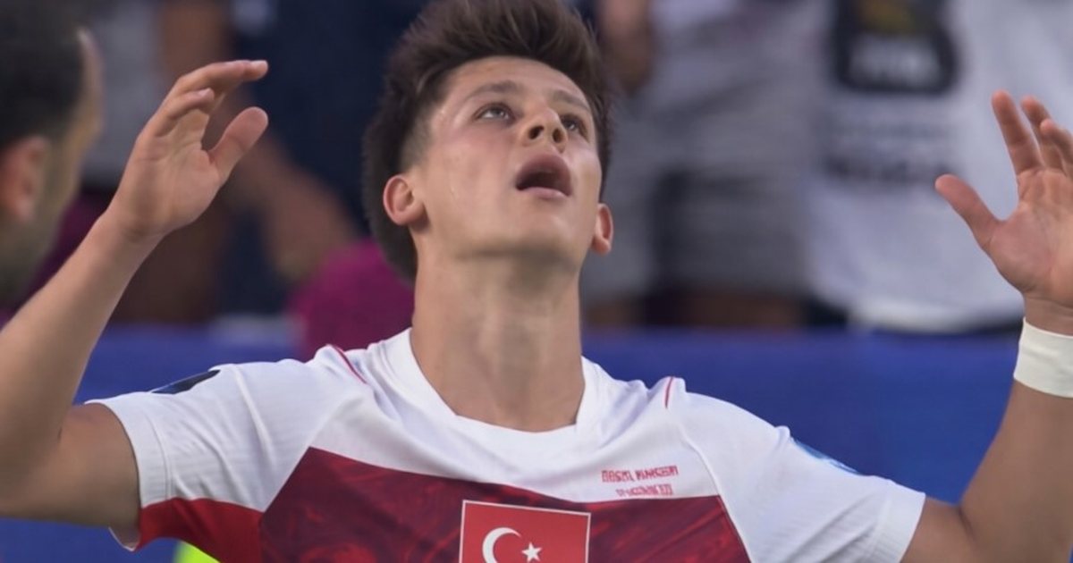  Duam t u kërkojmë falje tifozëve  ndihemi të turpëruar   Talenti i Turqisë dhe Realit nuk e  përtyp  dot eliminimin nga Kupa e Botës