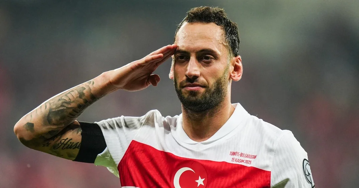  Tradhtari  i Milanos justifikon dështimin në Botëror dhe habit me deklaratën  Calhanoglu  Duhet të jemi krenarë