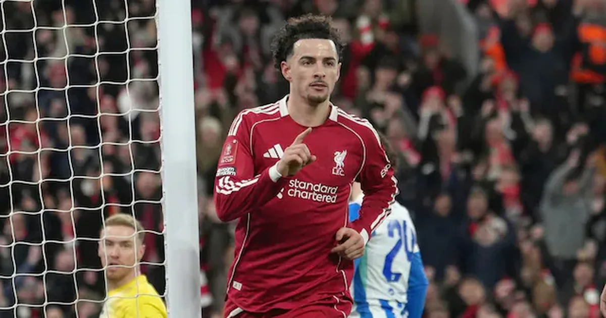  Jo  e prerë nga Liverpooli  dështon oferta e parë e Inter për Curtis Jones