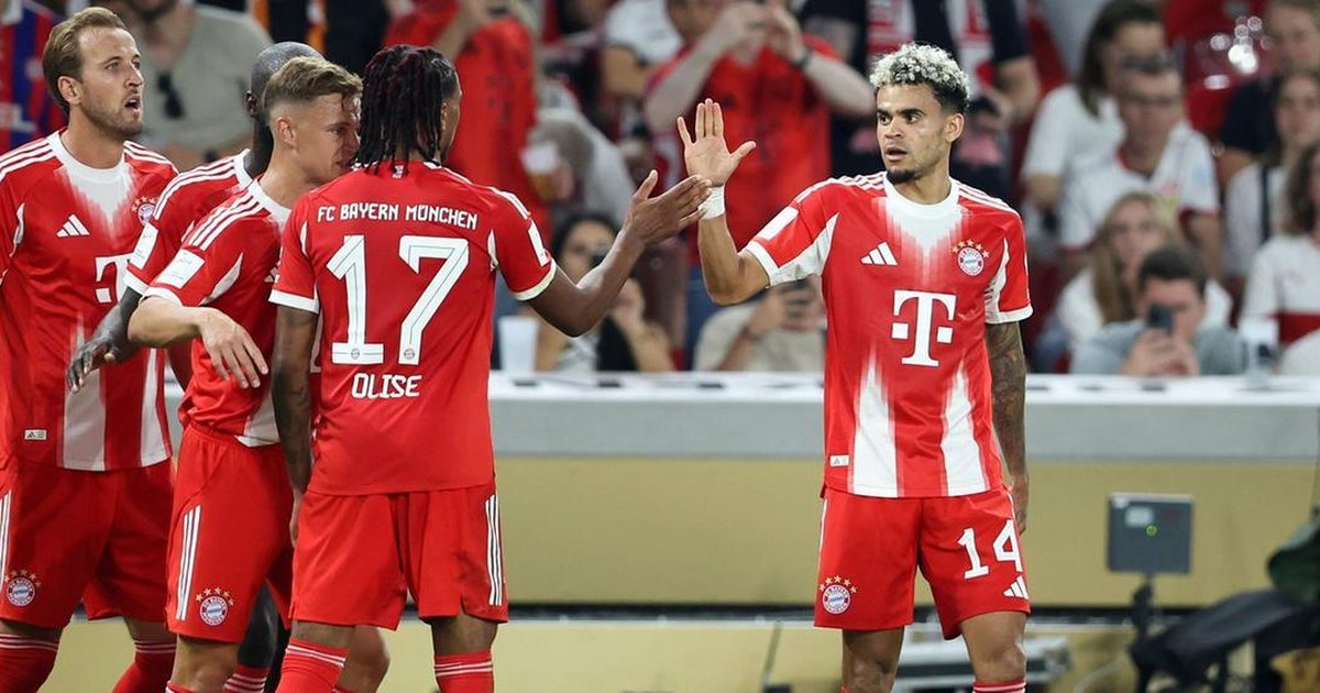 53 gola  të gatuar  këtë sezon  Michael Olise më mirë edhe se Kane e Diaz  sulmuesi merr çmimin prestigjioz nga Bayern Munich