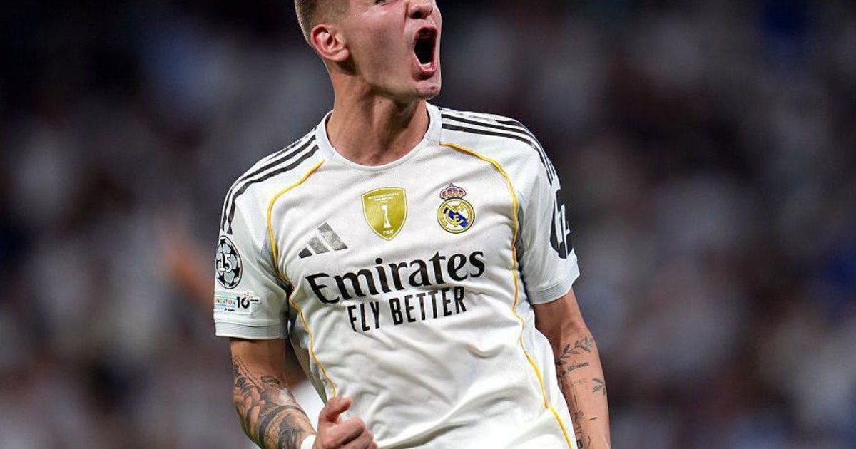 3 klube në garë për Mastantuonon  18 vjeçari jashtë planeve të trajnerit Mourinho