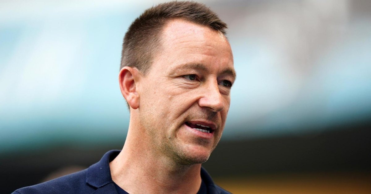 John Terry  dorëzohet  para Messit  legjenda angleze i thur elozhe  pleshtit 