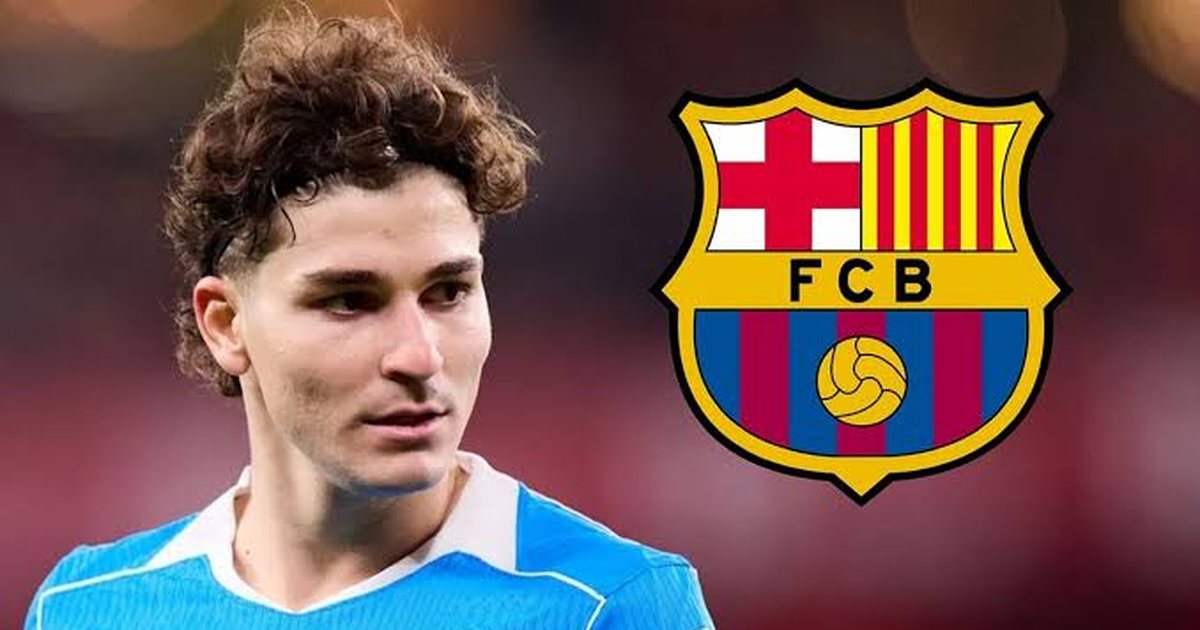 Julian Alvarez te Barcelona  Reagimi i fundit trondit klubin katalanas  As për 200 milionë euro nuk do ta merrni 