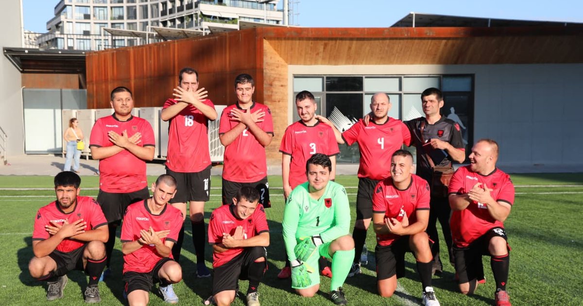 FSHF promovon gjithëpërfshirjen përmes futbollit  Kombëtarja e Personave me Aftësi të Kufizuara Intelektuale zhvillon ndeshje miqësore në  Shtëpinë e Futbollit 