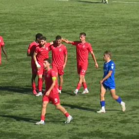 VIDEO/ “Tërmet 5 ballsh” në kryeqytet! Partizani i Oltijon