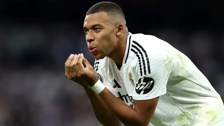 Lajm i keq për Betis, Kylian Mbappe gati për Carlo Ancelottin