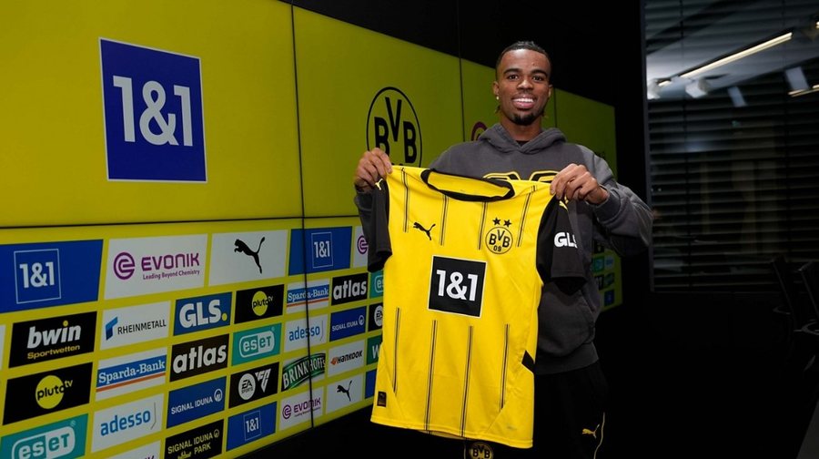 ZYRTARE/ Borussia Dortmund “parakalon” Juventusin, transferon