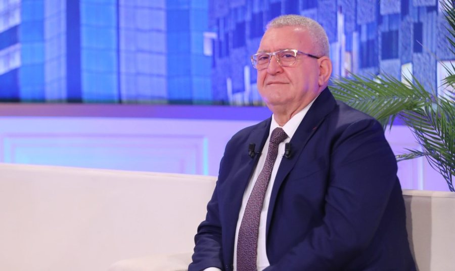 Nga biznesi e deri tek jeta private, presidenti Duka vjen me një