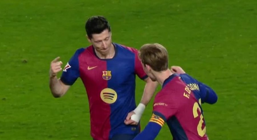 VIDEO/ Mjafton Robert Lewandowski, Barcelona mposht ekipin e shqiptarit dhe