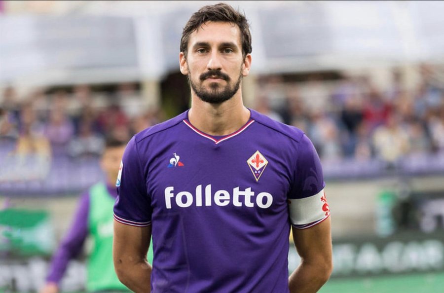 “Davide gjithmonë me ne”, Fiorentina përkujton vdekjen