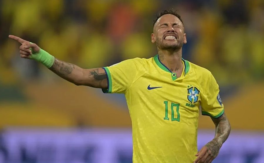 Ndryshime në grumbullimin e Brazilit, Neymar i lënduar i lë