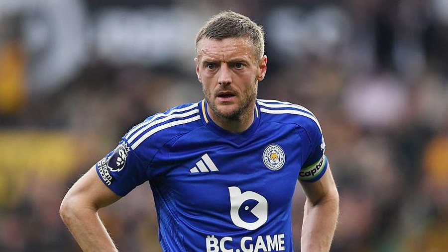 “Ushtari” i fundit i mbetur nga Leicester i titullit, 2 ekipe