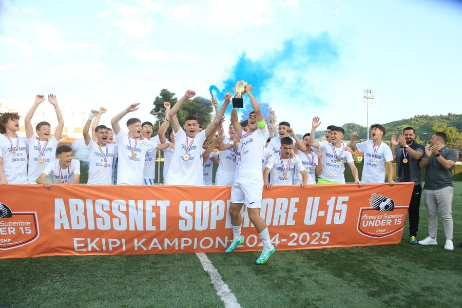 “Abissnet Superiore” U-15/ Tirana fiton ndeshjen e fundit ndaj