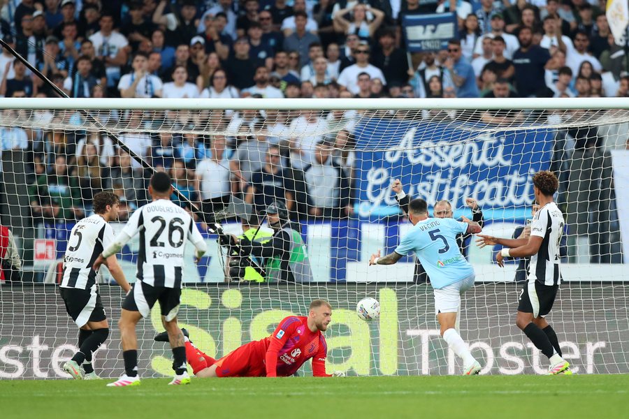 Nuk ka fitues në “Olimpico”, Juventus ndalet nga Lazio dhe