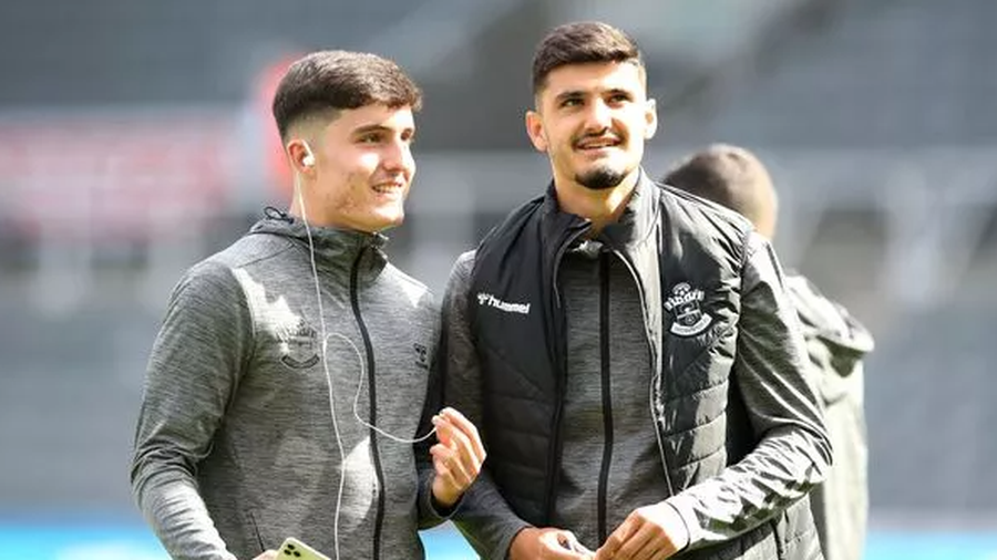 I formuar te Chelsea dhe ish i Southampton, ylli 22-vjeçar gati të
