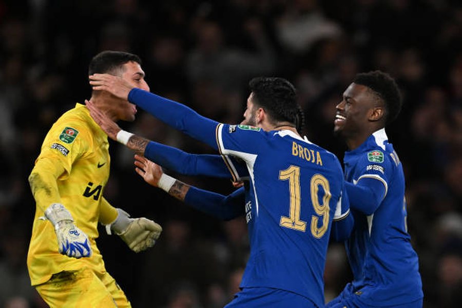 E ka të sigurt largimin nga Chelsea, ylli i “Bluve” fut në