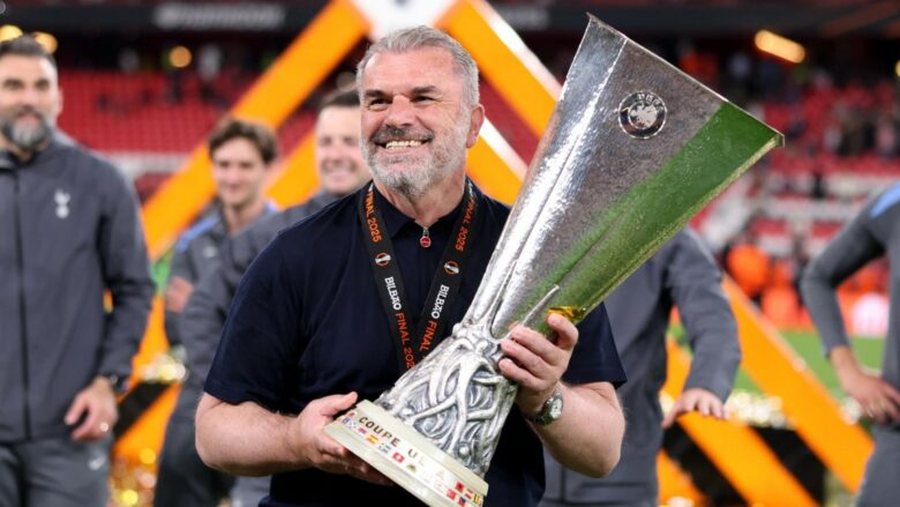 Mposhtin United në finale, Postecoglou pas triumfit në Europa League: