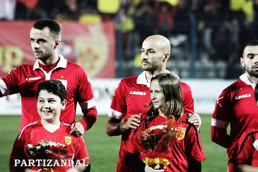 Ish-i i Partizanit në festë, idhulli i të kuqve merr mesazh nga