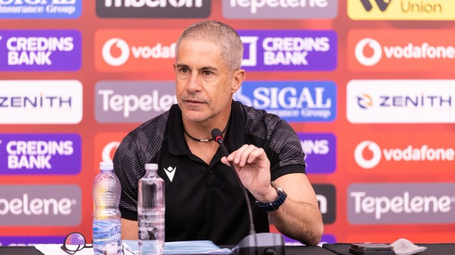 27 lojtarë të grumbulluar? Sylvinho: Kam marrë më të