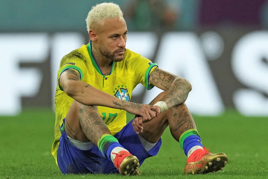 E kritikojnë për stilin e jetës, reagon ashpër Neymar: