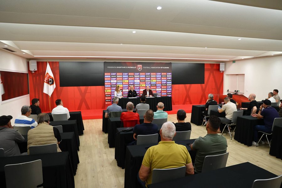 Shoqata Kombëtare e Trajnerëve të Futbollit Shqiptar zhvillon