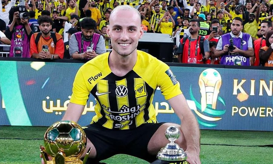Fitoi edhe trofeun e dytë në karrierë me Al Ittihad, Mario Mitaj