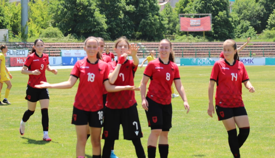Spektakël mes 6 golave, Kombëtarja U19 e vajzave i jep leksione