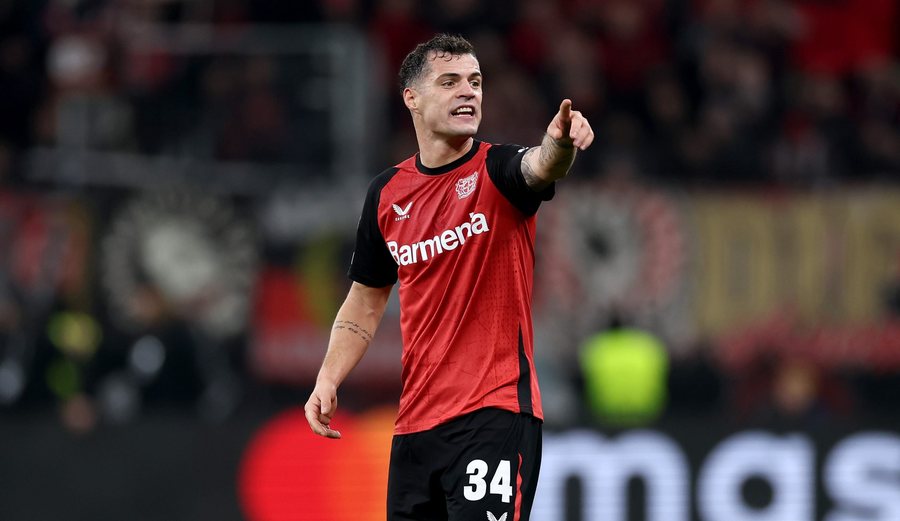 Xhaka i “ngopur” te Bayer Leverkusen, mesfushori planifikon