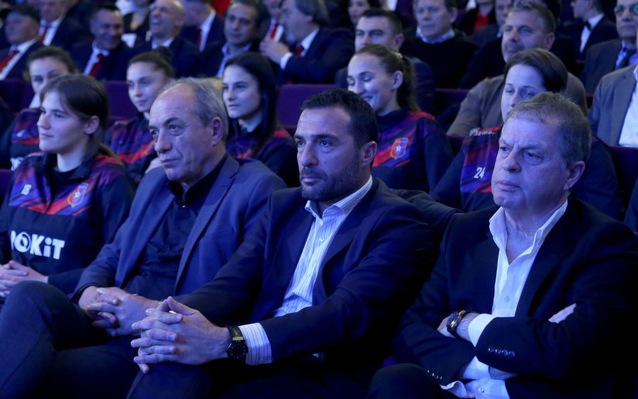 Emrat në listën e Flamurtarit nuk kanë fund, një tjetër