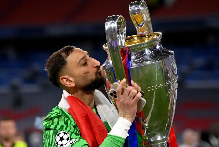 Agjenti i Donnarummas në zyrat e Interit, nuk përjashtohet transferimi