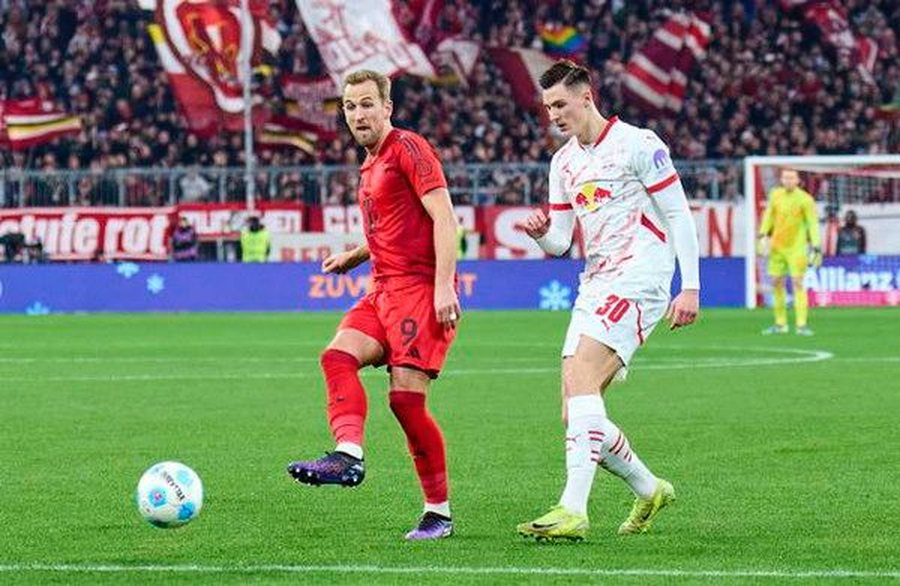Arsenalit i prishen planet për bomberin e Bundesligës, në