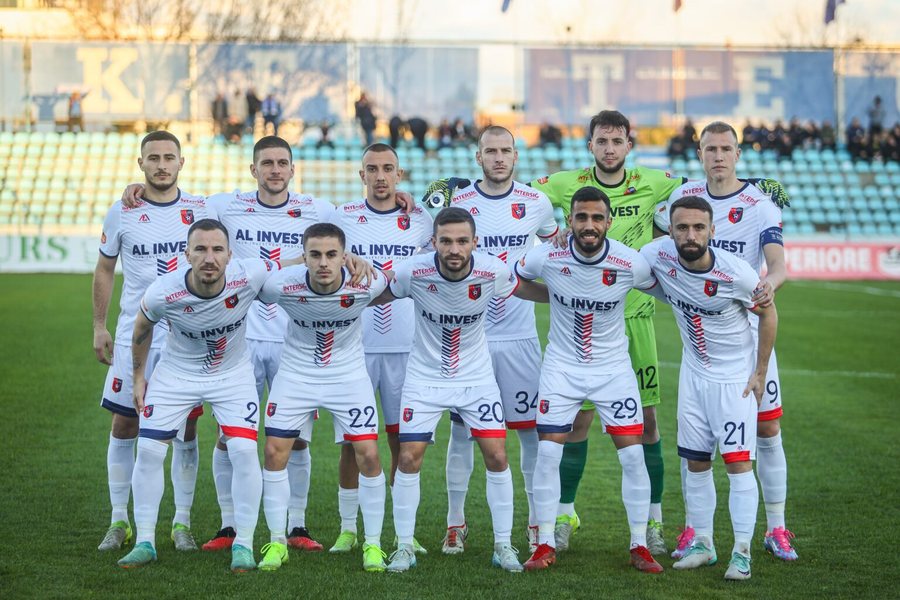 ZYRTARE/ Largim pas 5 vitesh, Vllaznia ndan rrugët me talentin kuqeblu