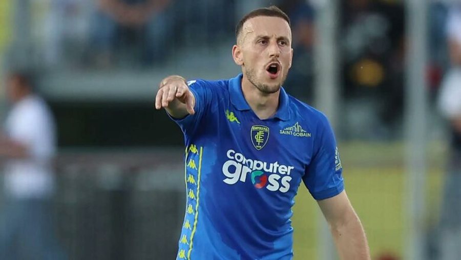 E BUJSHME/ Ardian Ismajli pranë akordit me klubin e Superligës, mungon