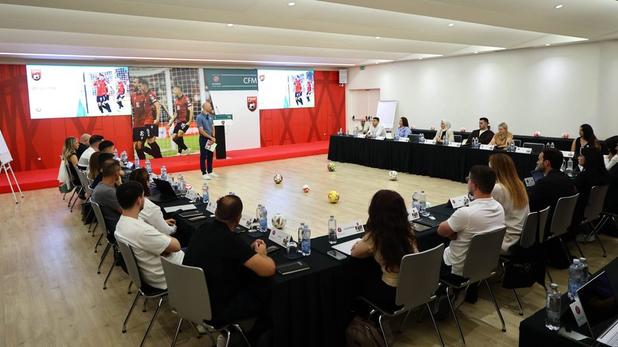 Seminari i fundit i “UEFA CFM” në Tiranë, anëtari i