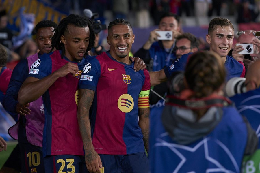 PSG “çmendet” për yllin e Barcelonës, gati të