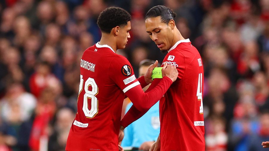 E KRYER/ 40 milionë euro, mbrojtësi i Liverpool transferohet në