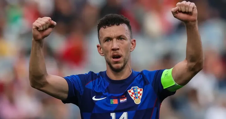 ZYRTARE/ Mes Barcelonës dhe PSV-së, Ivan Perisic vendos për