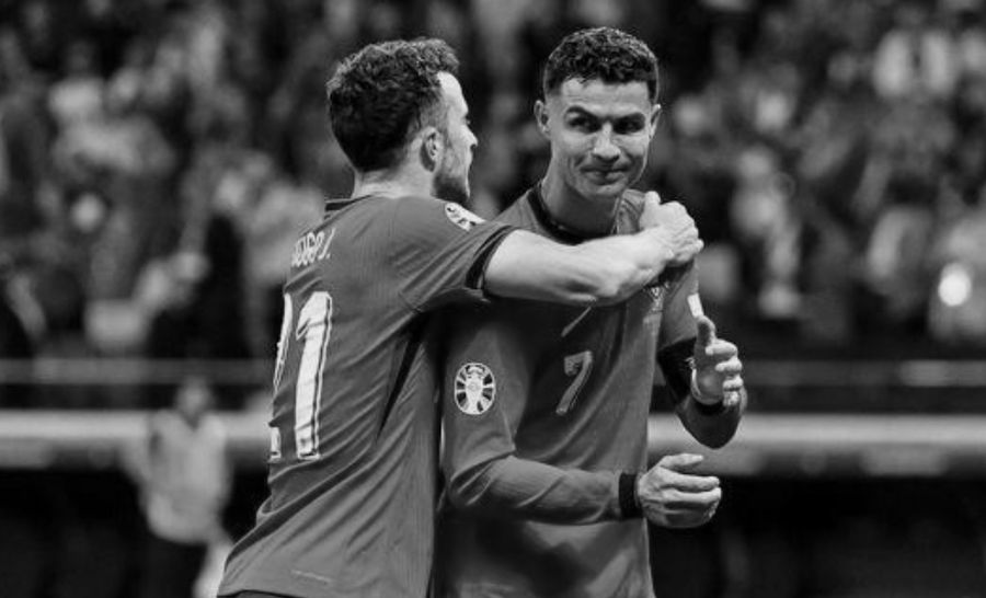 Ishin shokë ekipi në kombëtaren portugeze, Cristiano Ronaldo