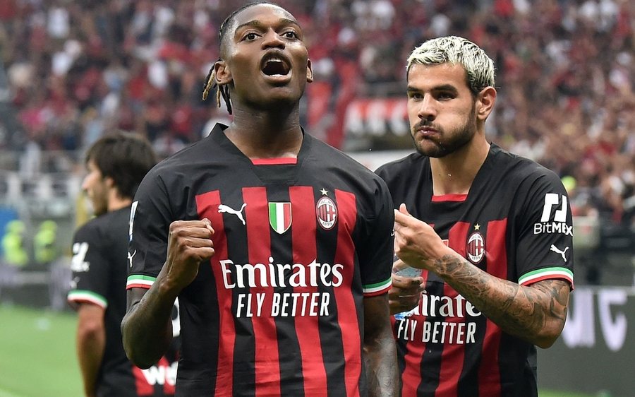 Leao jep mesazhin e papritur, tremb tifozët e Milanit