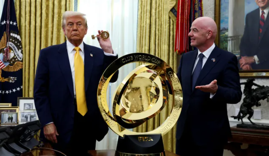 E konfirmon presidenti Trump, trofeu origjinal i Botërorit të Klubeve