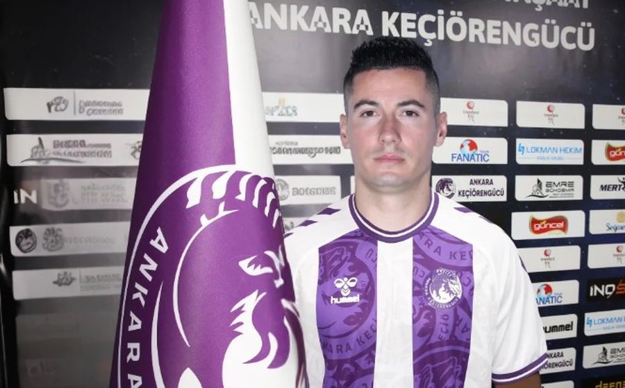 ZYRTARE/ Thuhej se do rikthehej në Superiore, Odise Roshi prezantohet te